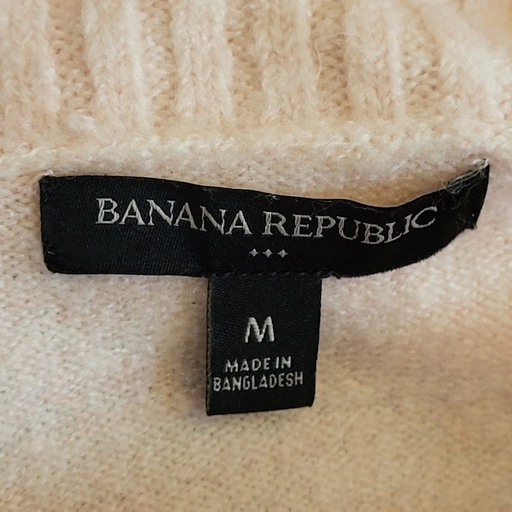 Banana Republic Medium Pale Pink Acrylic Pullover Sweater - Picture 8 of 8